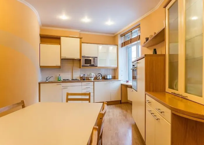 Apartment Old Town Next To Saint Peter's Church Riga