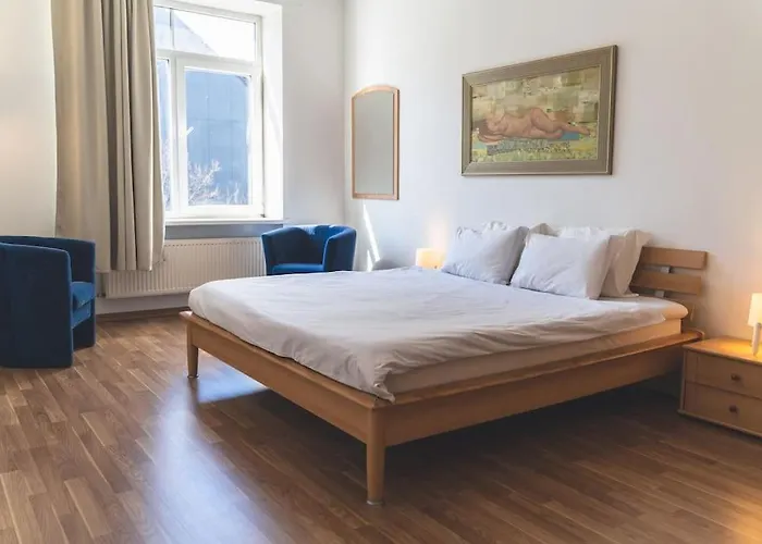 Old Town Next To Saint Peter's Church Апартаменти *